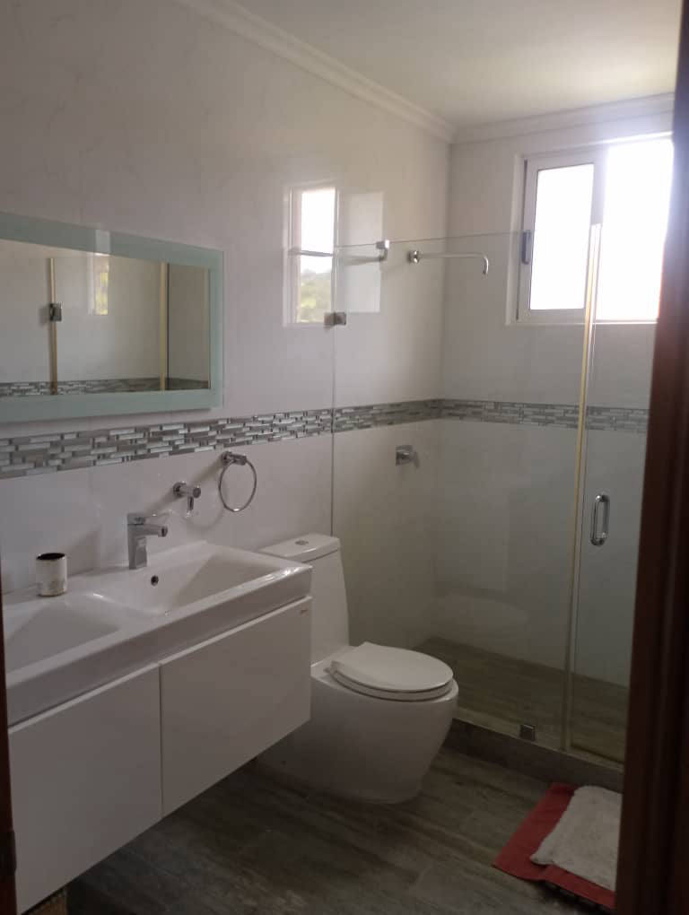 Будинок, 4306 м², 360 000$ — FAKTOR